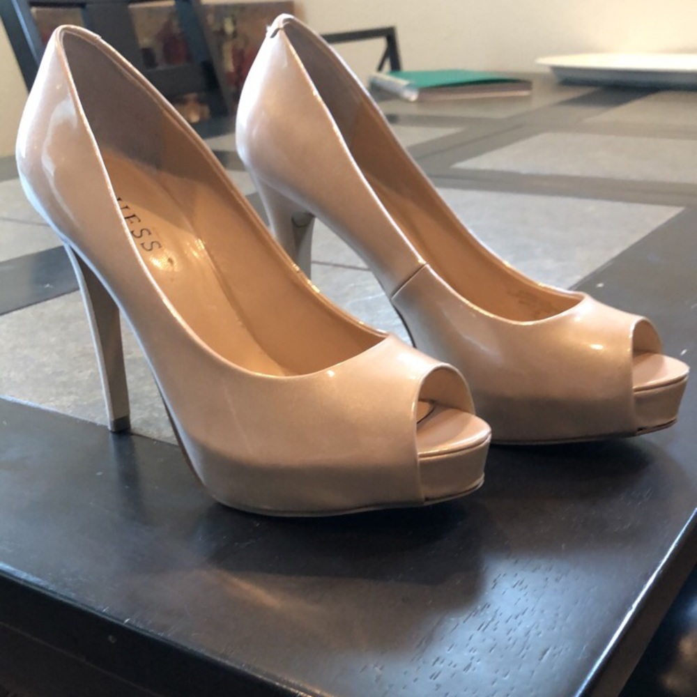Guess Heels - Picture 2 of 4